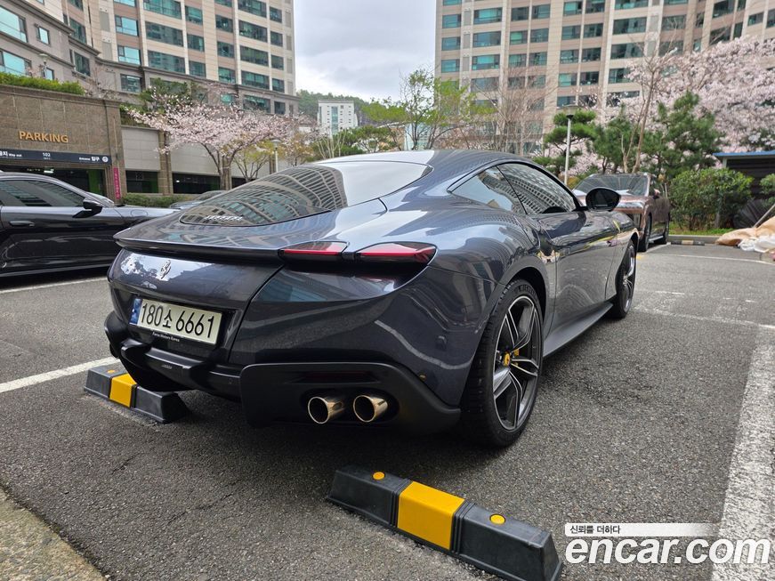 Ferrari Roma 2021