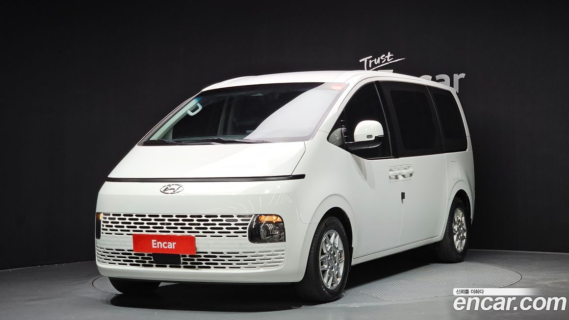 Hyundai Staria 2023