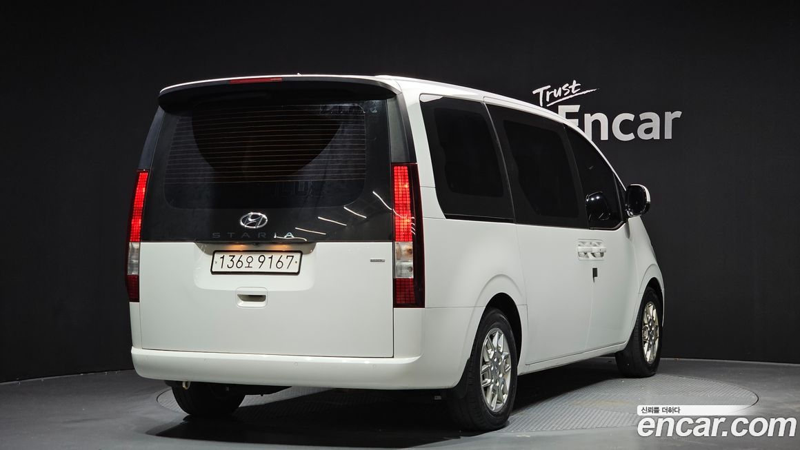 Hyundai Staria 2023