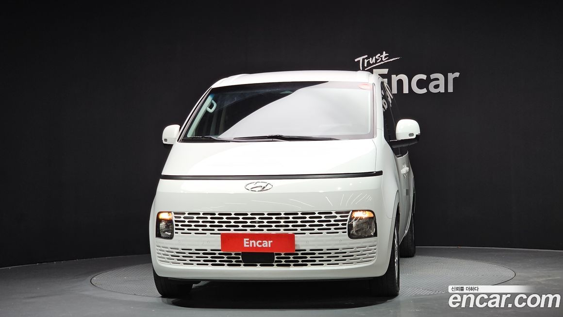 Hyundai Staria 2023