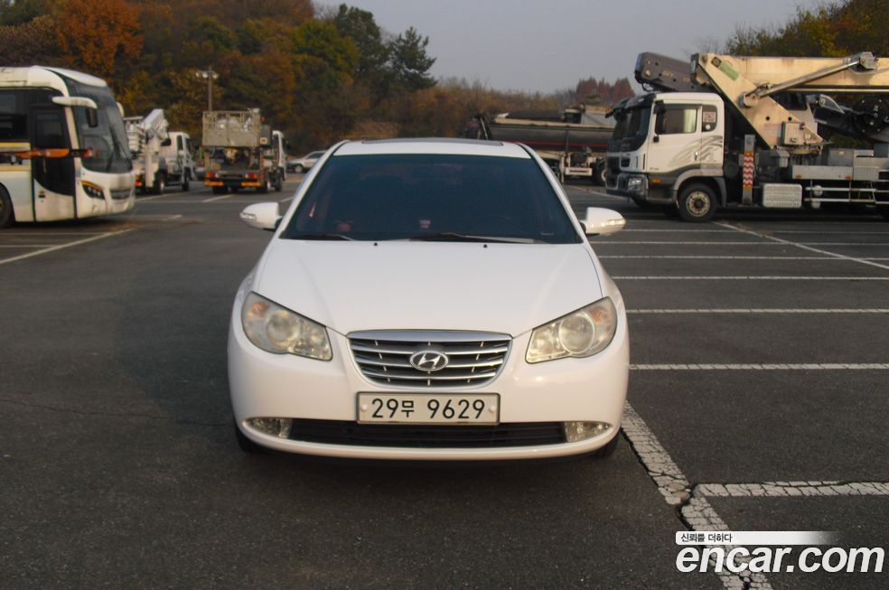 Hyundai AVANTE 2009