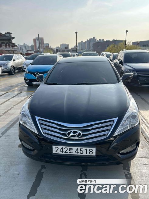 Hyundai Grandeur 2012
