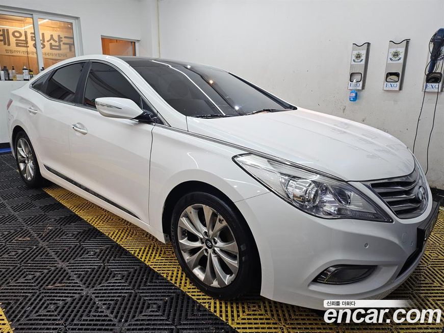 Hyundai Grandeur 2012