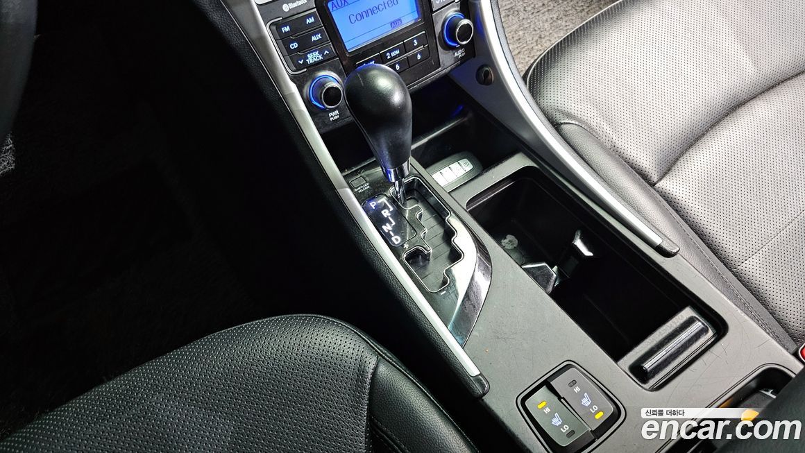Hyundai Sonata 2011