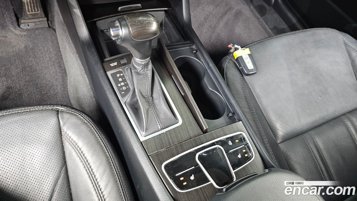 Kia K7 2012
