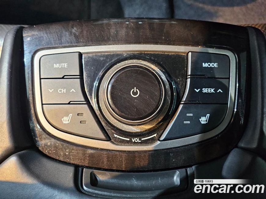 Hyundai Grandeur 2012