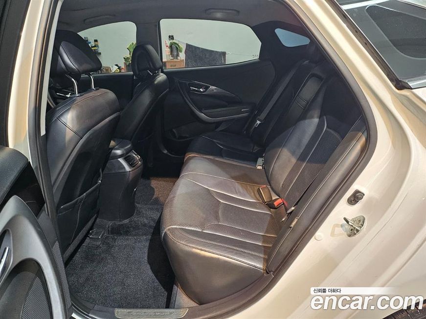 Hyundai Grandeur 2012