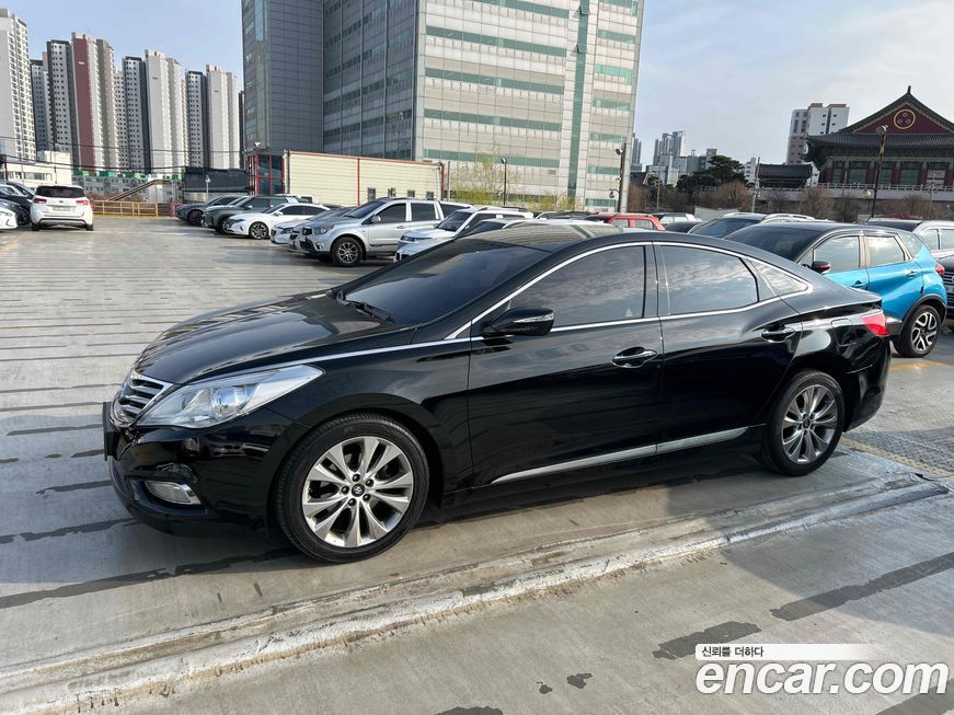 Hyundai Grandeur 2012