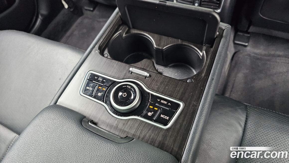 Kia K7 2012