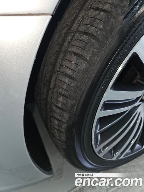 Kia K7 2012
