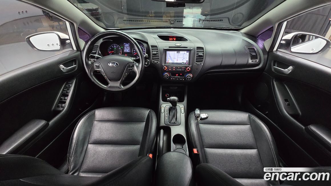 Kia K3 2013