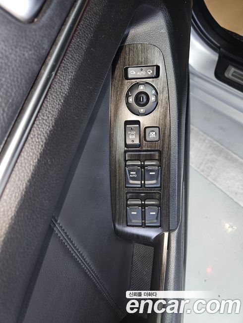 Kia K7 2012