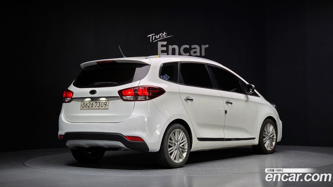 Kia Carens 2018