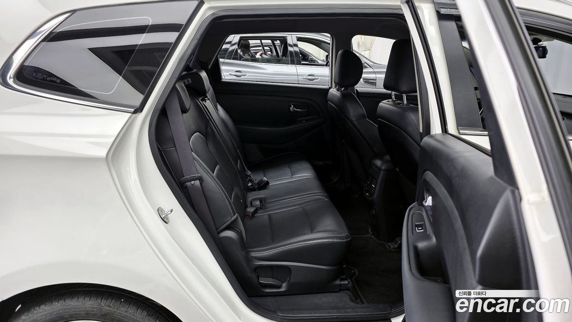 Kia Carens 2018