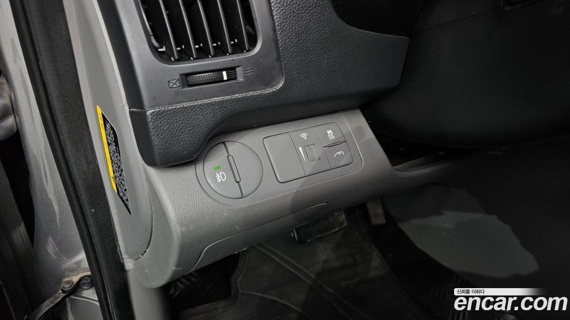 Hyundai Starex 2016
