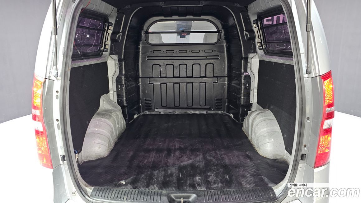 Hyundai Starex 2016