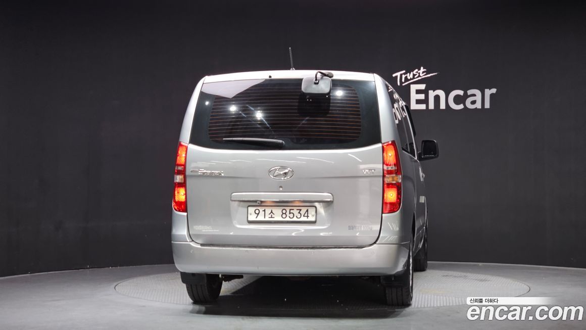 Hyundai Starex 2016
