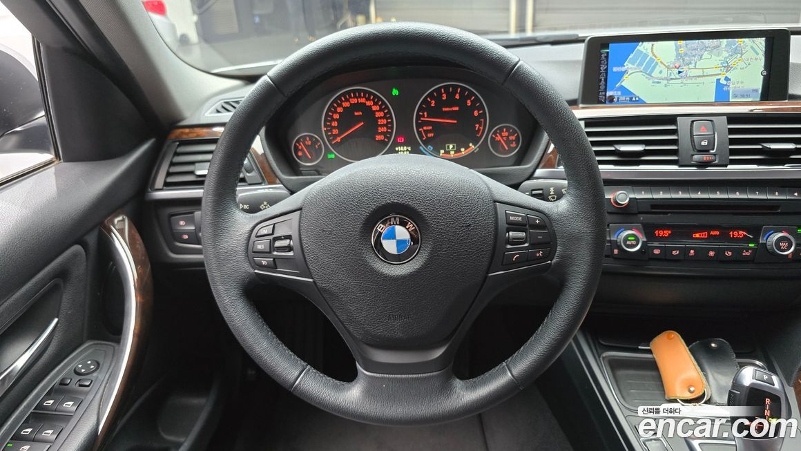 BMW 3-Series 2014