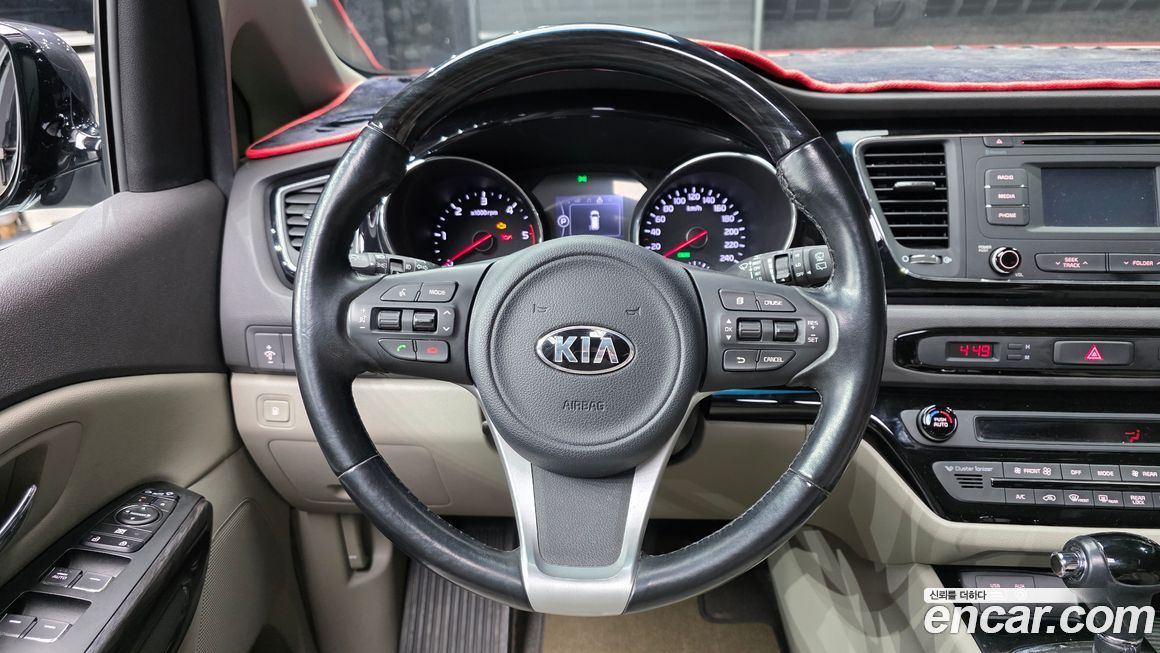 Kia Canival 2016