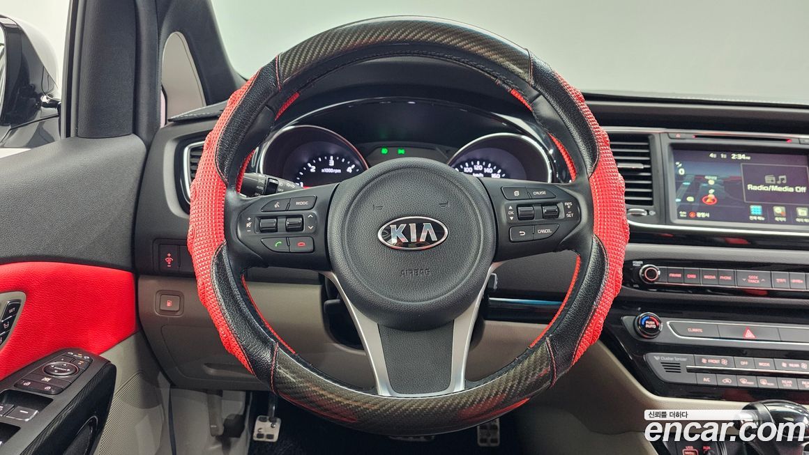 Kia Canival 2016