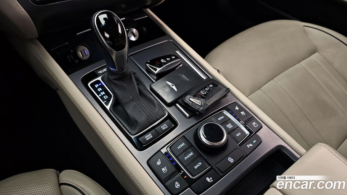 Hyundai Genesis 2016