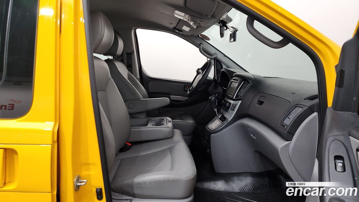 Hyundai Starex 2017