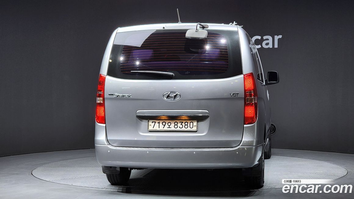Hyundai Starex 2018