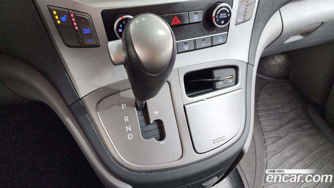 Hyundai Starex 2017