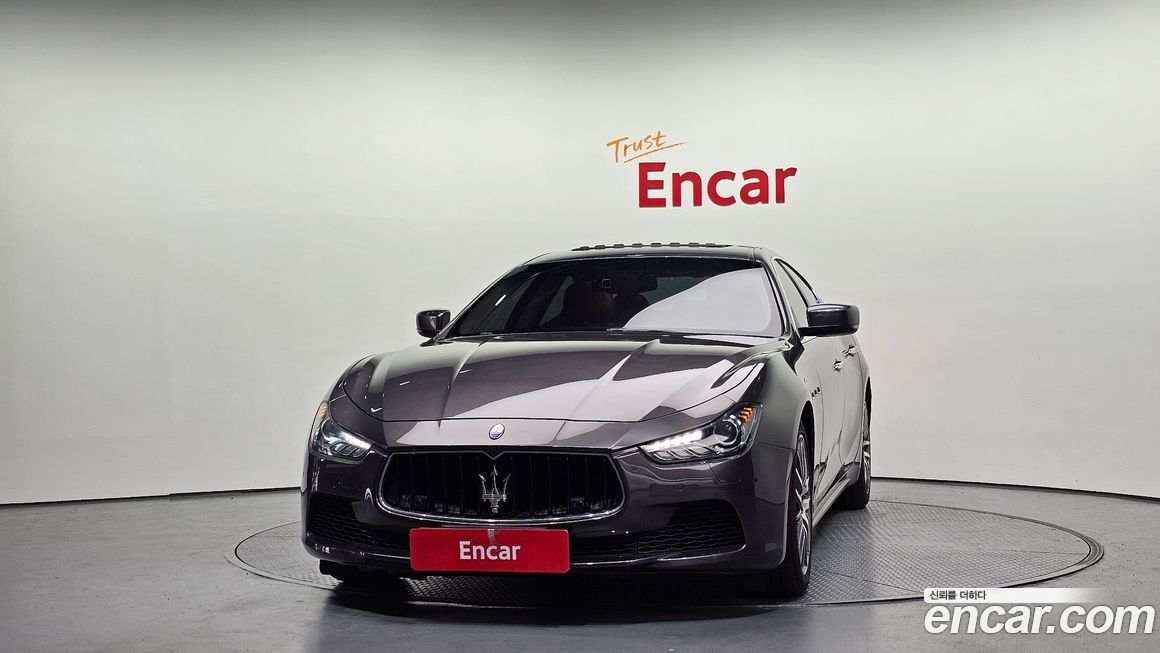 Maserati Ghibli 2015