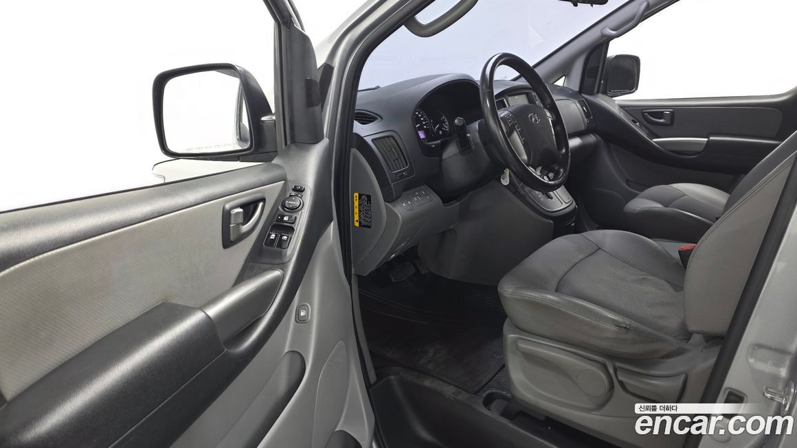 Hyundai Starex 2019