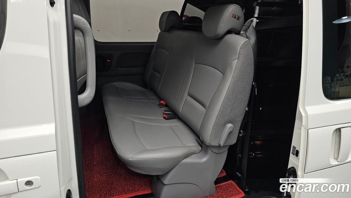 Hyundai Starex 2018