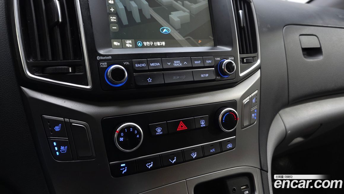 Hyundai Starex 2019