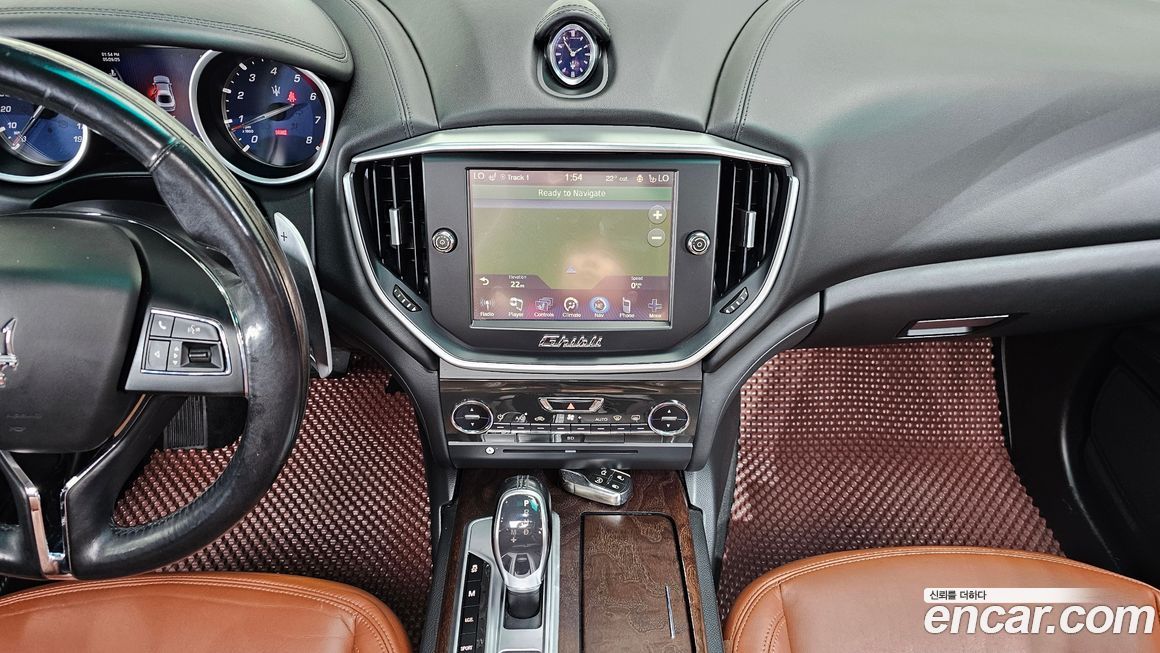 Maserati Ghibli 2015