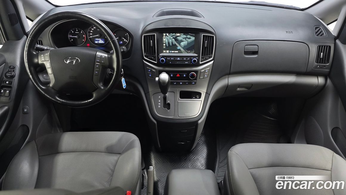 Hyundai Starex 2019