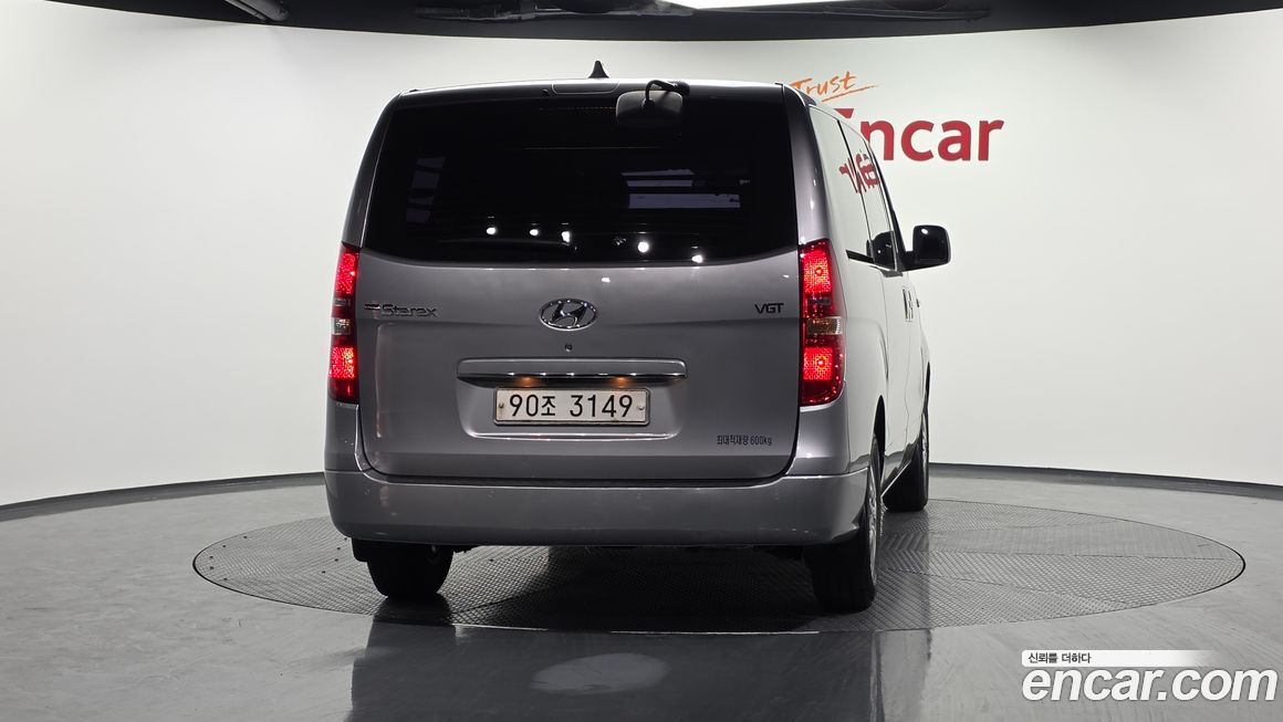 Hyundai Starex 2019