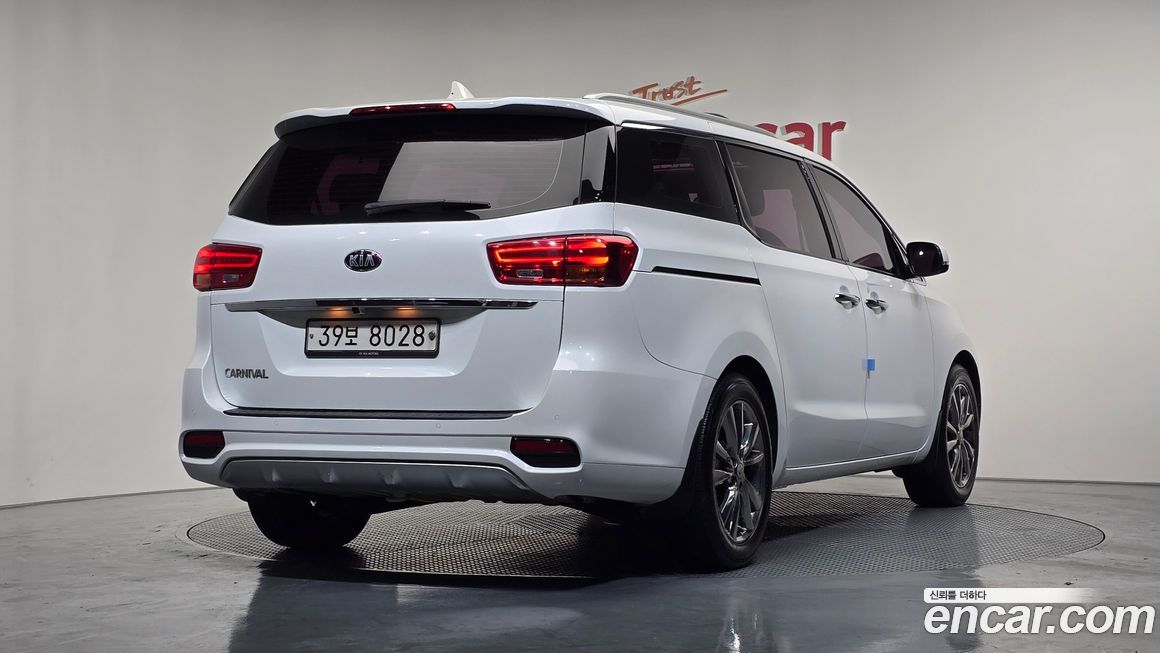 Kia Canival 2019