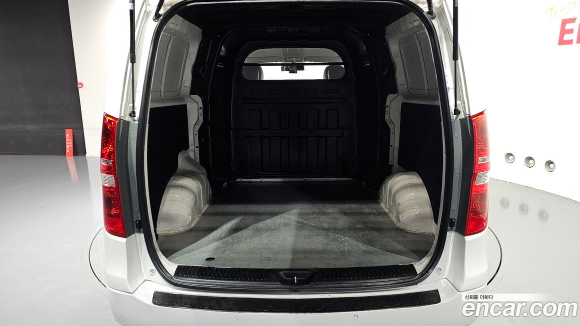 Hyundai Starex 2018