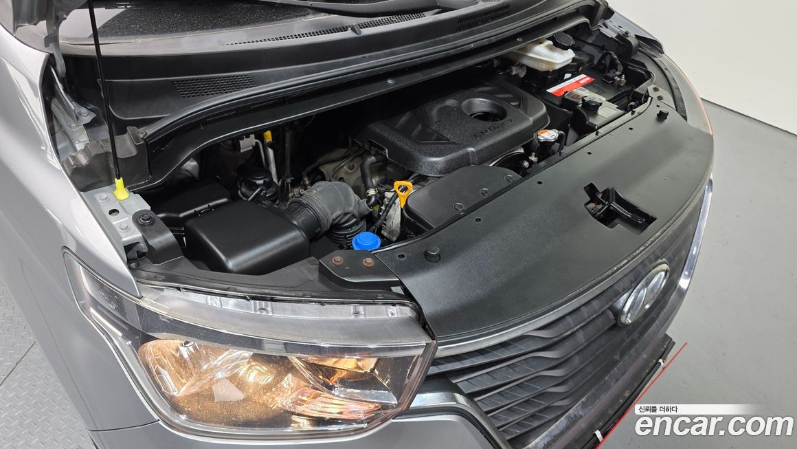 Hyundai Starex 2020