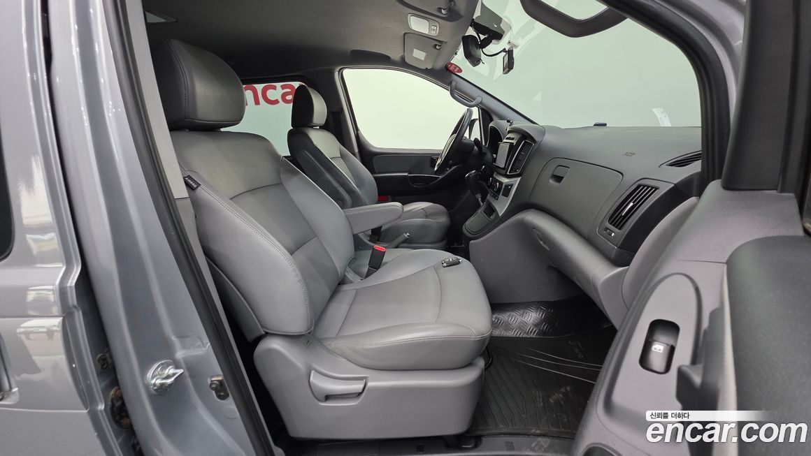 Hyundai Starex 2020