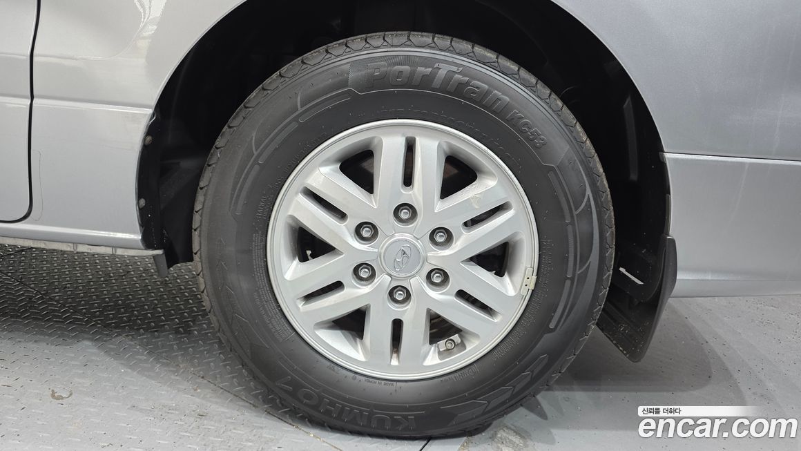 Hyundai Starex 2020