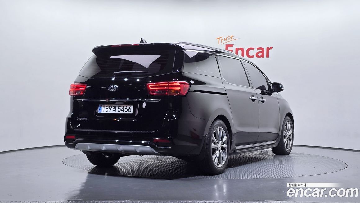 Kia Canival 2019