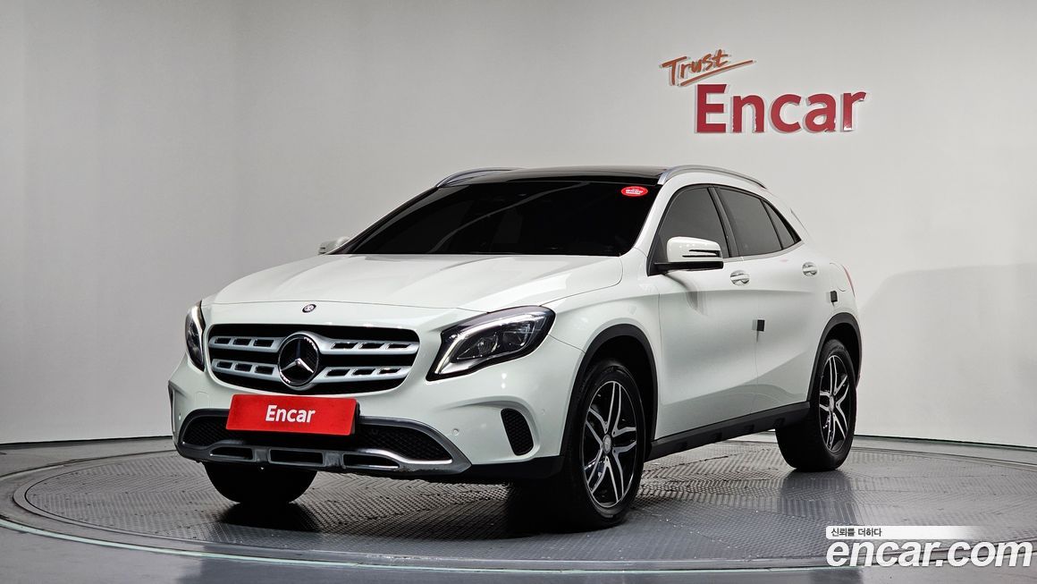 Mercedes-Benz GLA-Class 2018