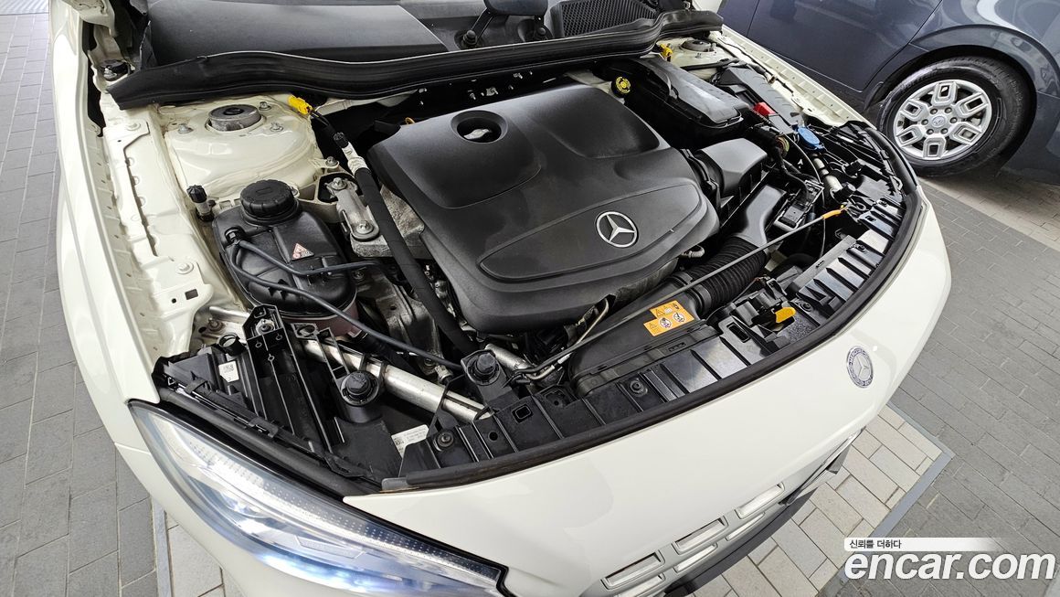 Mercedes-Benz GLA-Class 2018