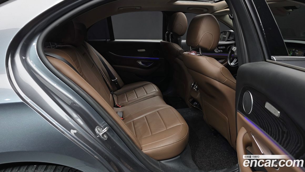 Mercedes-Benz E-Class 2017