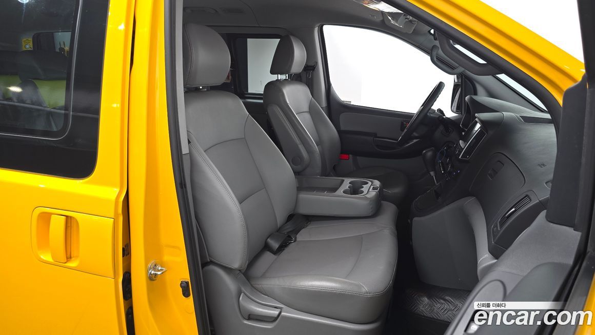 Hyundai Starex 2020