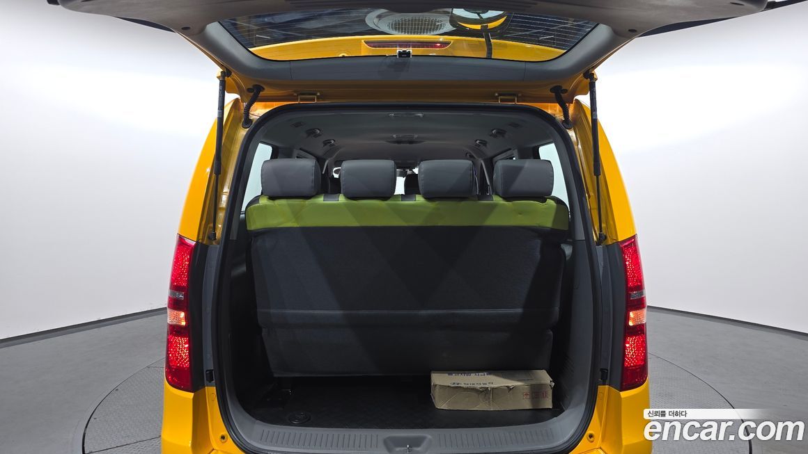 Hyundai Starex 2020