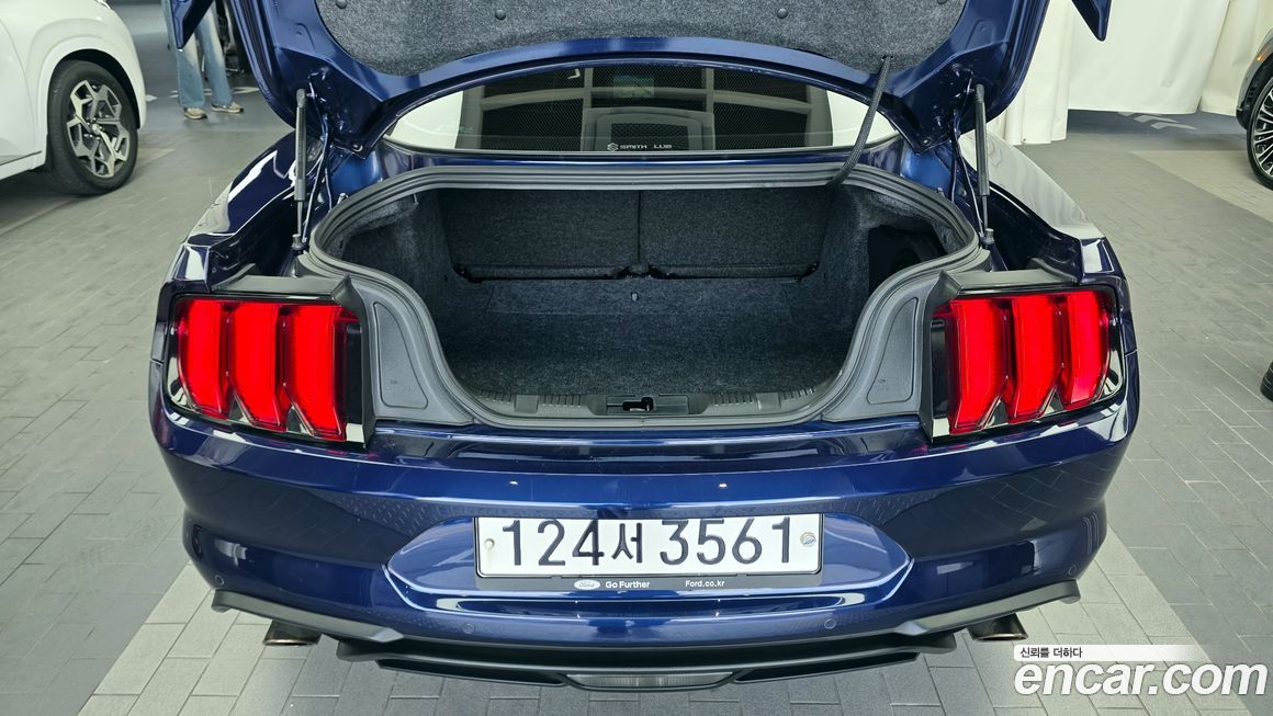 Ford Mustang 2020