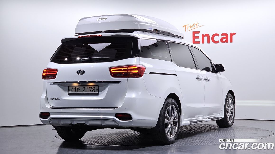 Kia Canival 2019
