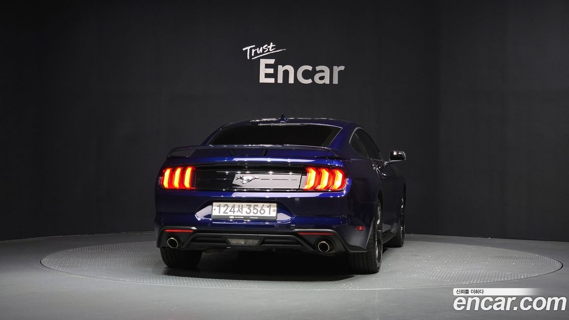 Ford Mustang 2020