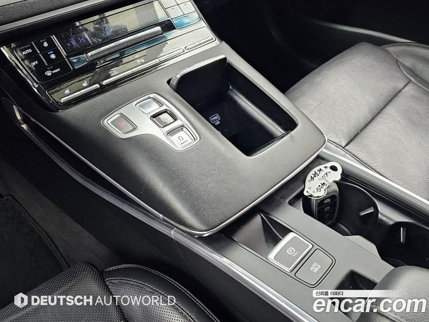 Hyundai Grandeur 2020